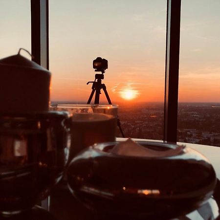Vantage Point Apartament Sky Tower Wroclaw Luaran gambar